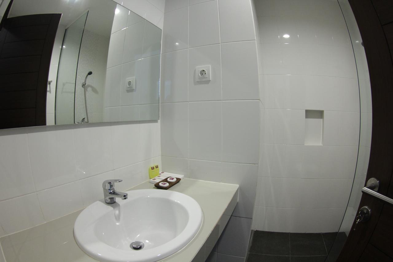 Amantis Hotel Demak Kültér fotó